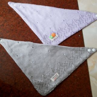 Yếm len MOMMA