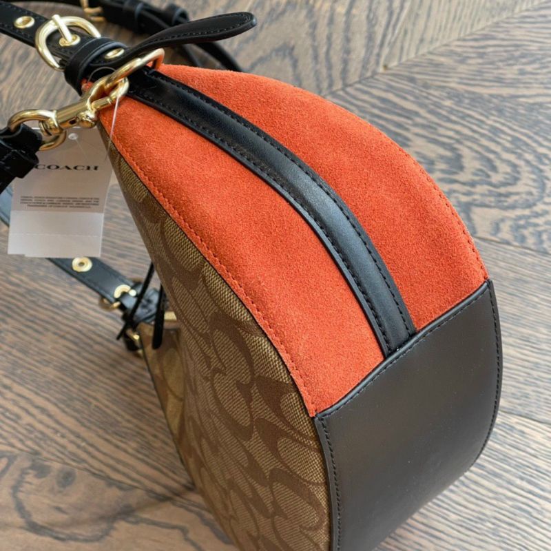 TÚI COACH KLEO HOBO