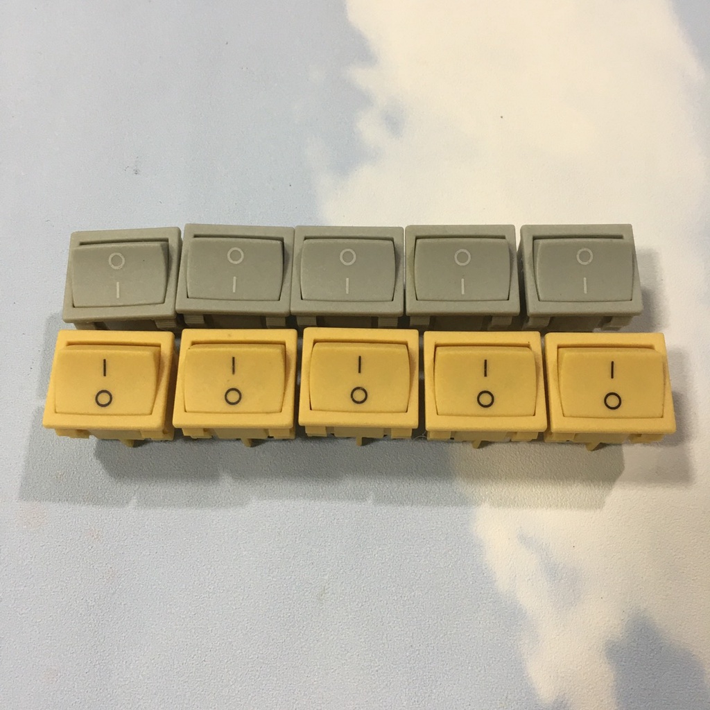 Bộ 10 cái công tắc 4 chân 220V -6A