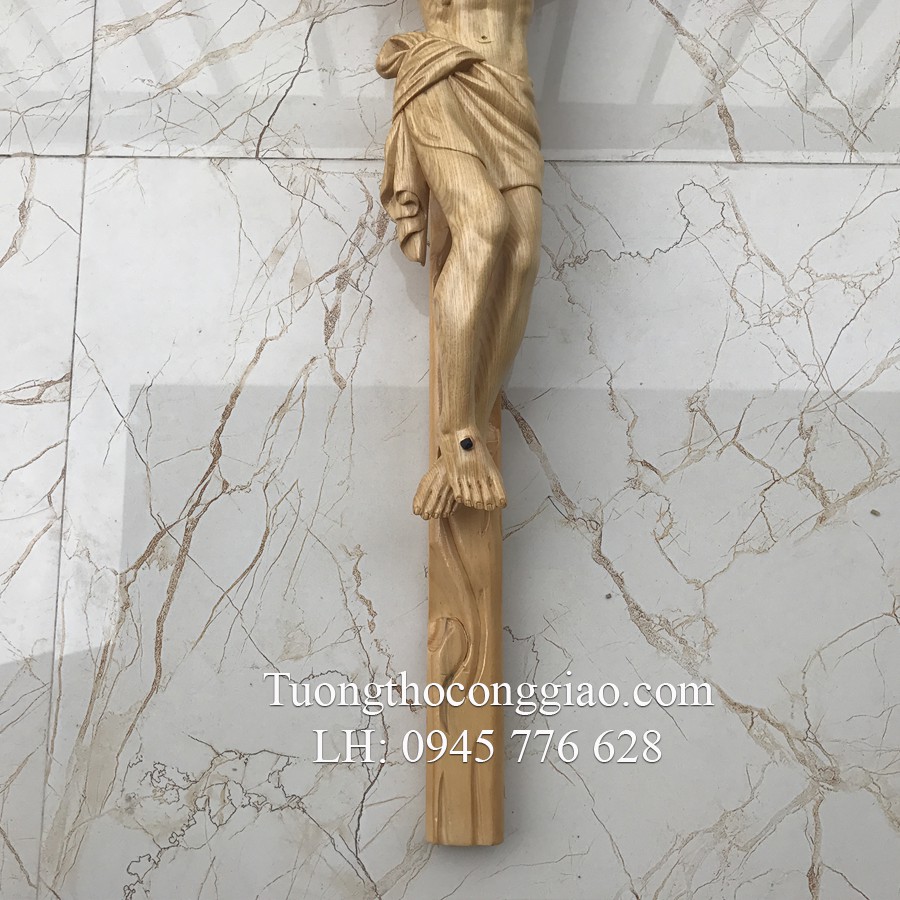 Tượng Chúa Chịu Nạn 40cm  gỗ pơ mu