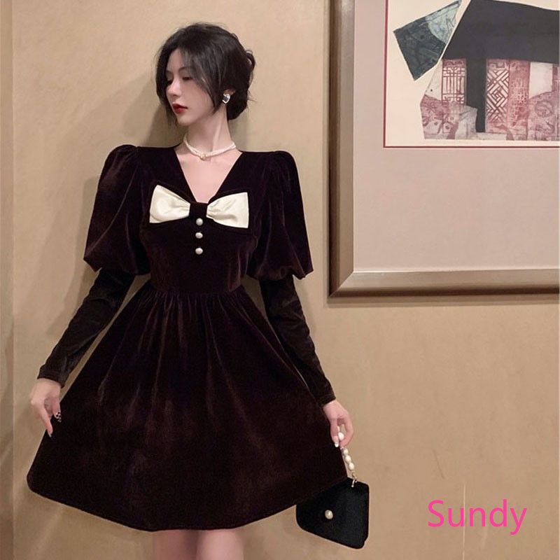 Đầm Nhung Tay Phồng Đính Nơ Thời Trang Thu Đông Cho Nữ