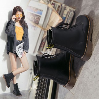 Bốt đế trong 6562