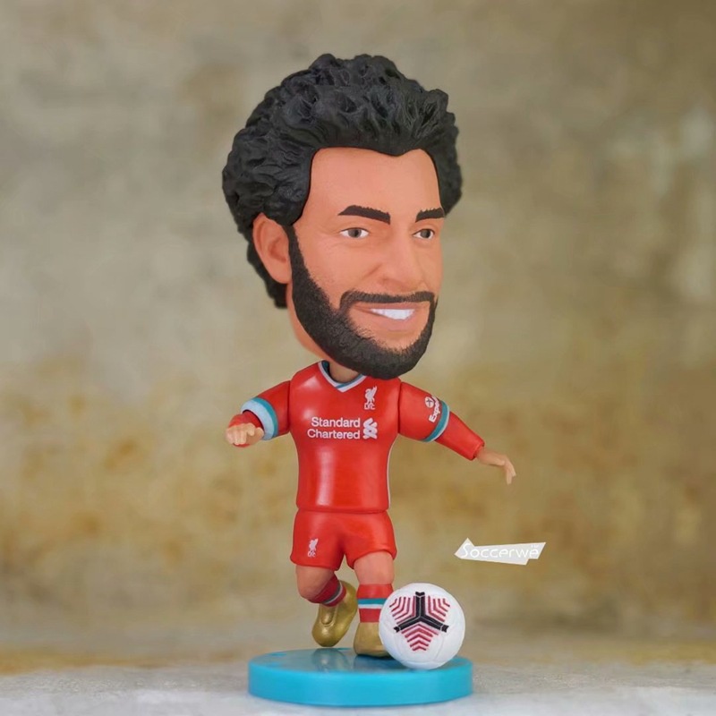 Bức tượng cầu thủ bóng đá của đội bóng Liverpool dành cho người hâm mộ bóng đá