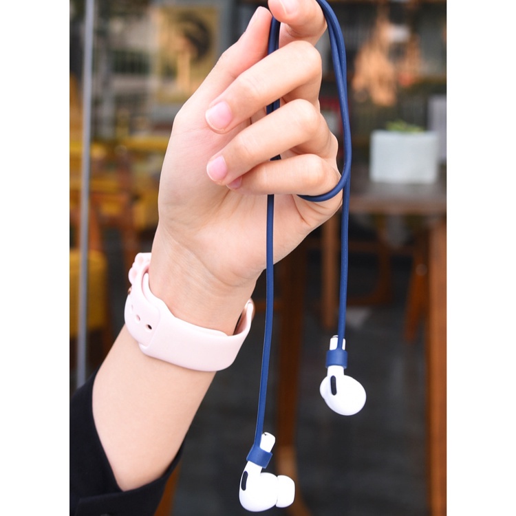 Bộ 5 phụ kiện bảo vệ chống mất tiện lợi dành cho tai nghe bluetooth Apple Airpods Pro 3 tiện lợi