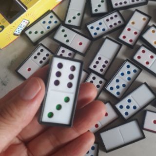 Cờ domino nhựa