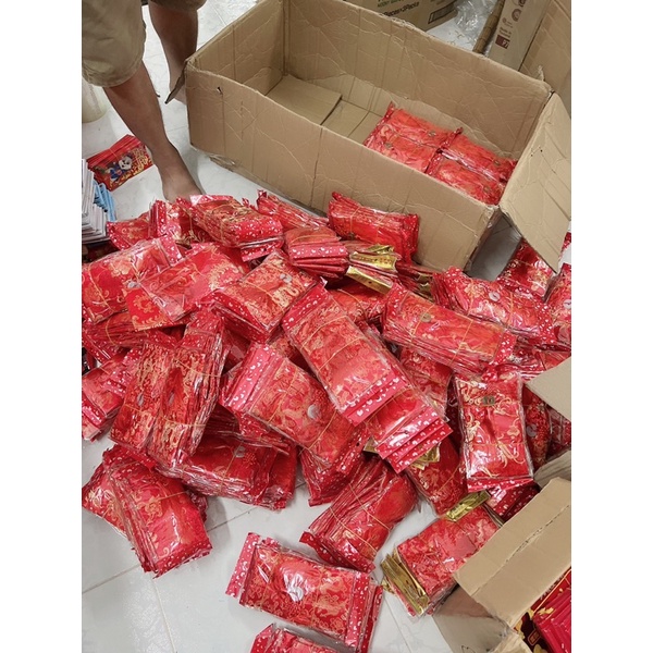 Đồ chơi trang điểm kèm búp bê xinh xắn cho bé gái