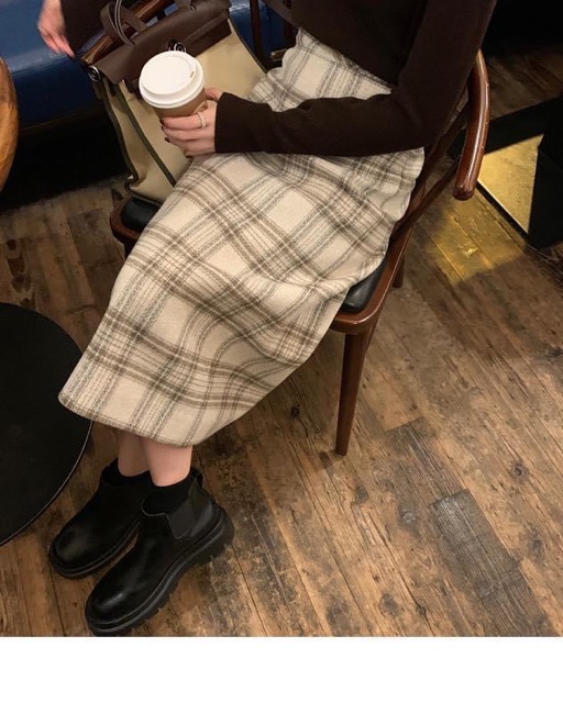 Chân váy caro ba màu | BigBuy360 - bigbuy360.vn