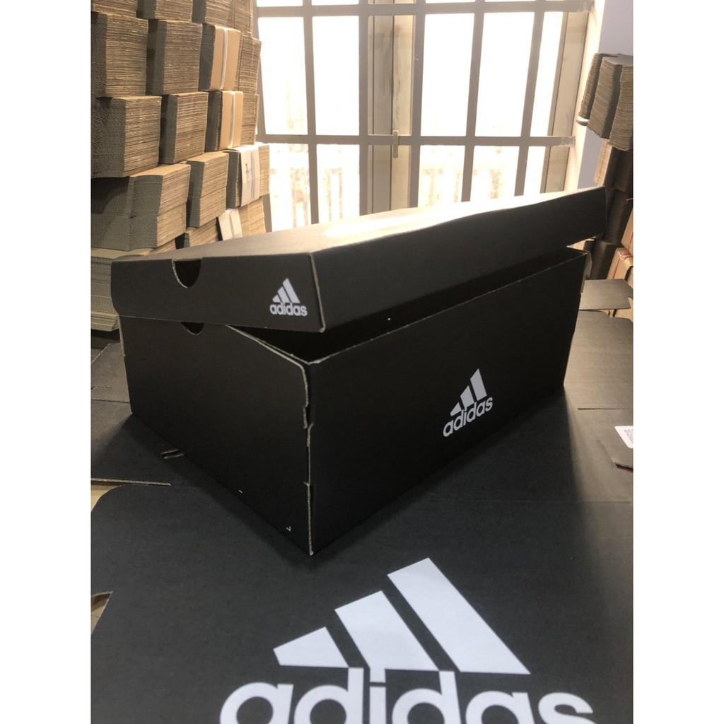 20 HỘP GIÀY ADIDAS SIZE 30X20,5X12CM