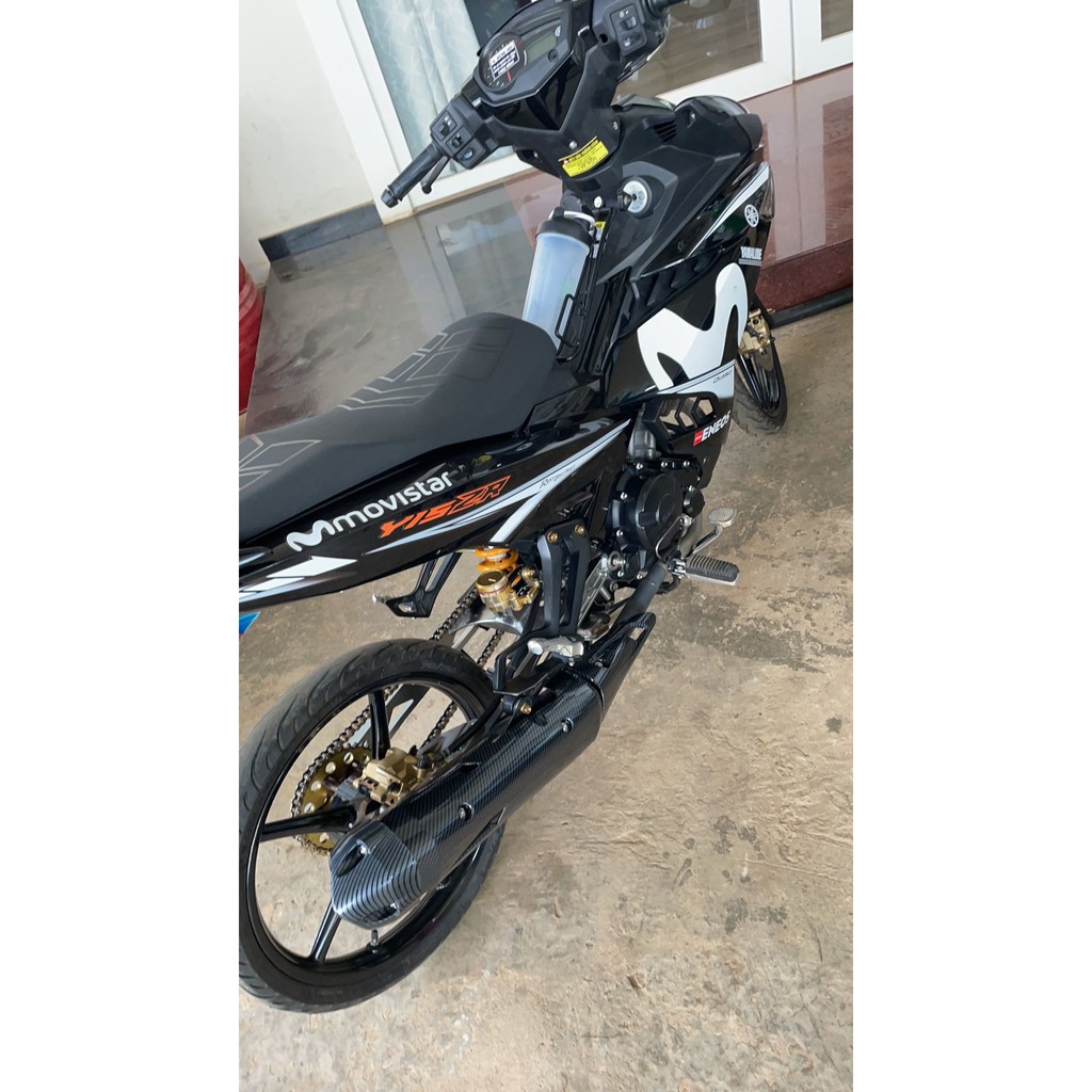 Ốp pô và chụp đích pô xe exciter 150 màu cacbon mẫu zin