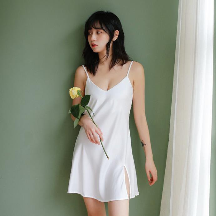 [HÀNG CAO CẤP] Váy ngủ lụa satin hai dây vạt xẻ tà gợi cảm hàng nhập cao cấp Ly Ly Shop | BigBuy360 - bigbuy360.vn
