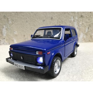 Mô hình xe LADA NIVA 2020 - 1:32