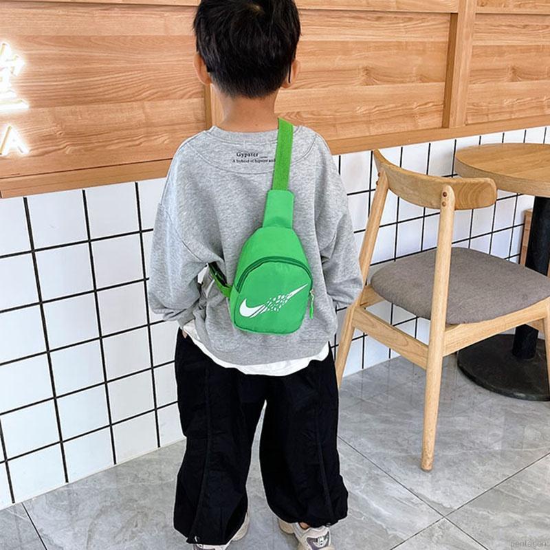 Túi đeo chéo ngực màu sắc kẹo ngọt dễ thương cho bé