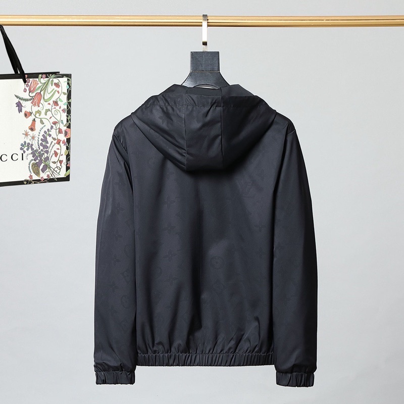 Áo khoác gió nam màu đen trơn thương hiệu Louis Vuitton LV cao cấp