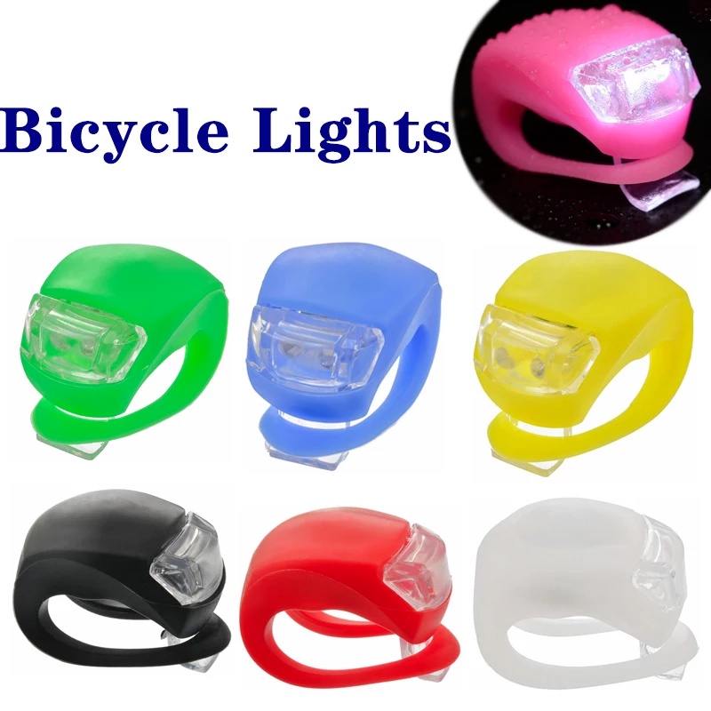 Đèn LED Silicone 3 Chế Độ Gắn Tay Lái Xe Đạp Kèm Pin