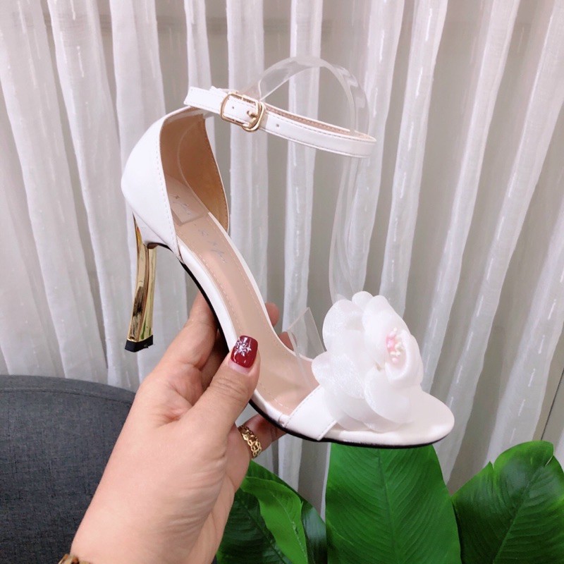 GIÀY CAO GÓT BẢN NGANG NHỎ ĐÍNH HOA HẬU BÍT GÓT NHỌN ĐỒNG 9P