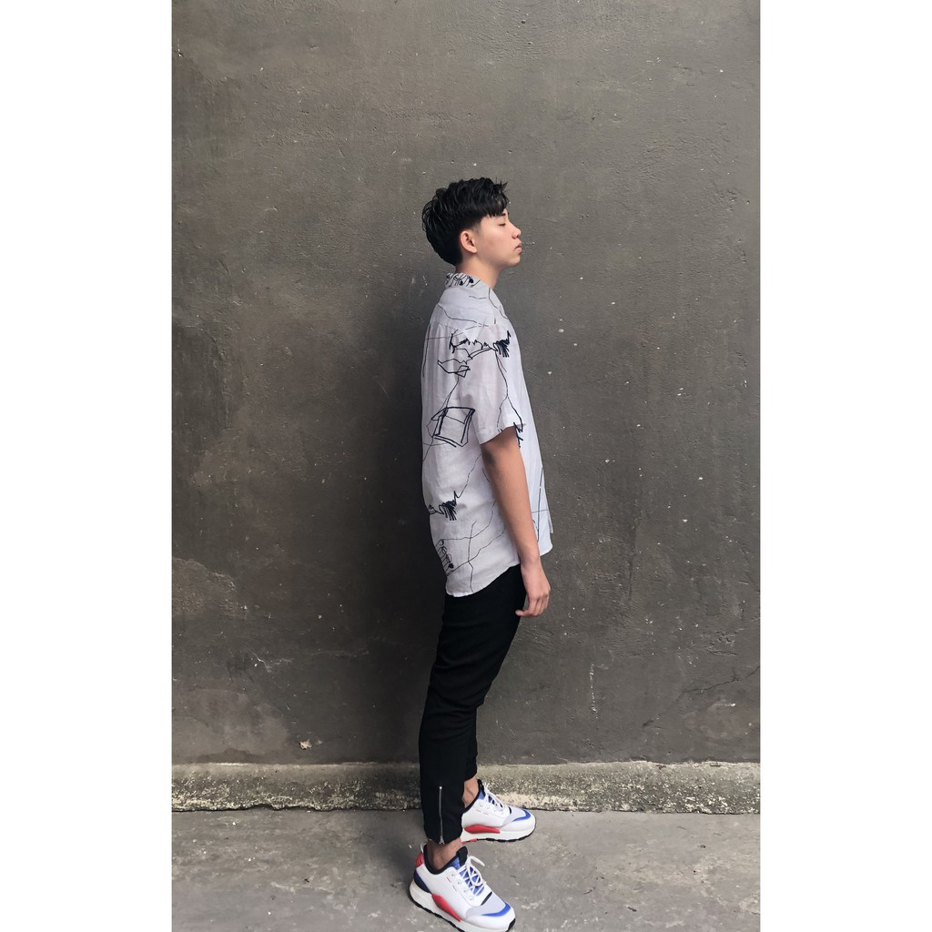 Áo sơ mi hoạ tiết tay ngắn phom unisex (bàn tay) | BigBuy360 - bigbuy360.vn