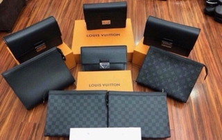 Clutch nam Size 25 cm Fullbox