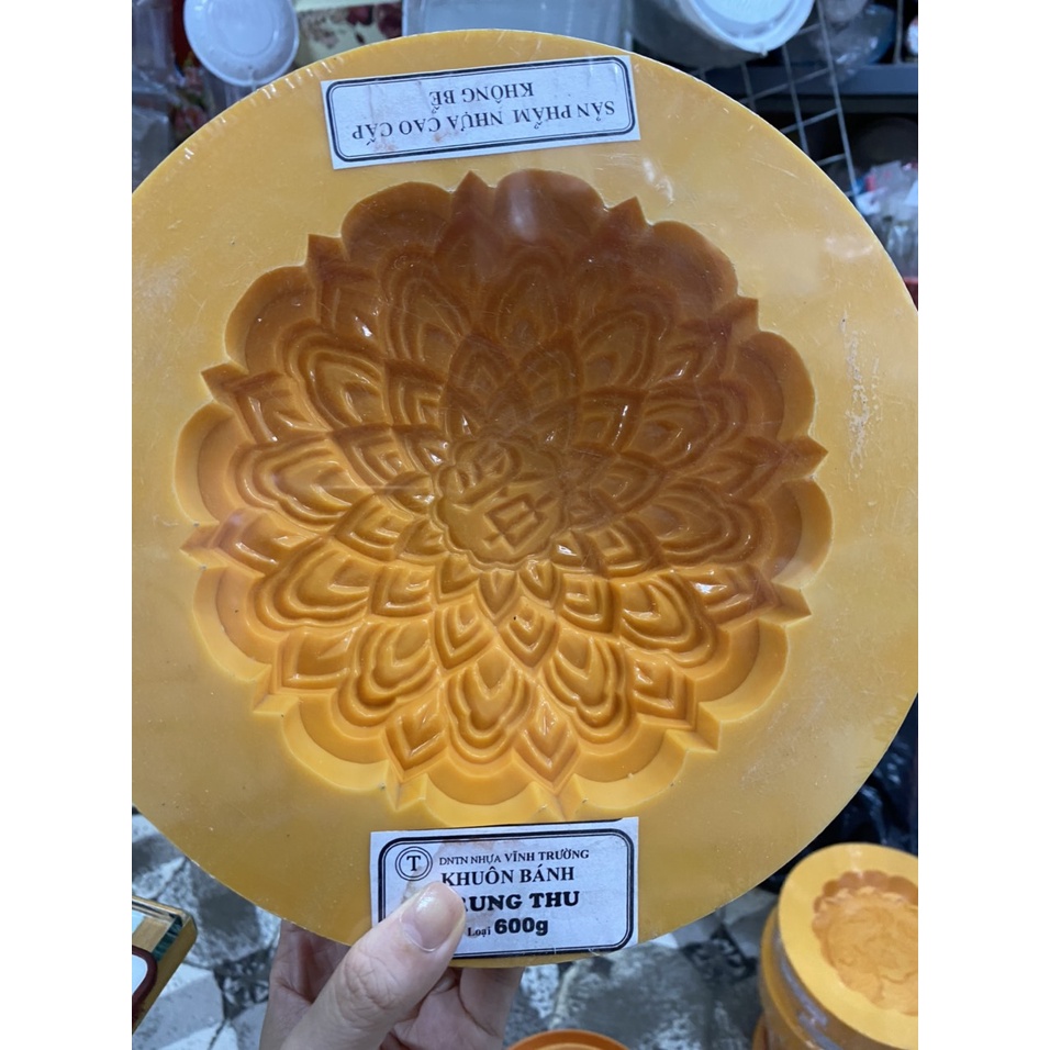 1 khuôn Vĩnh Trường khuôn bánh trung thu 600gram hình vòng tròn hoa