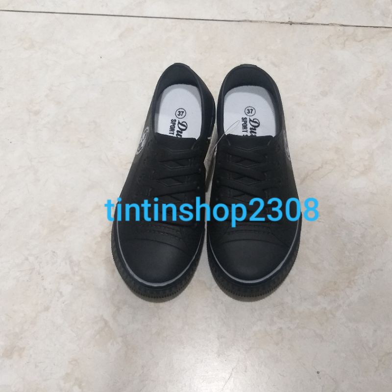 Giày nhựa siêu nhẹ nam nữ đi mưa thời trang. | BigBuy360 - bigbuy360.vn