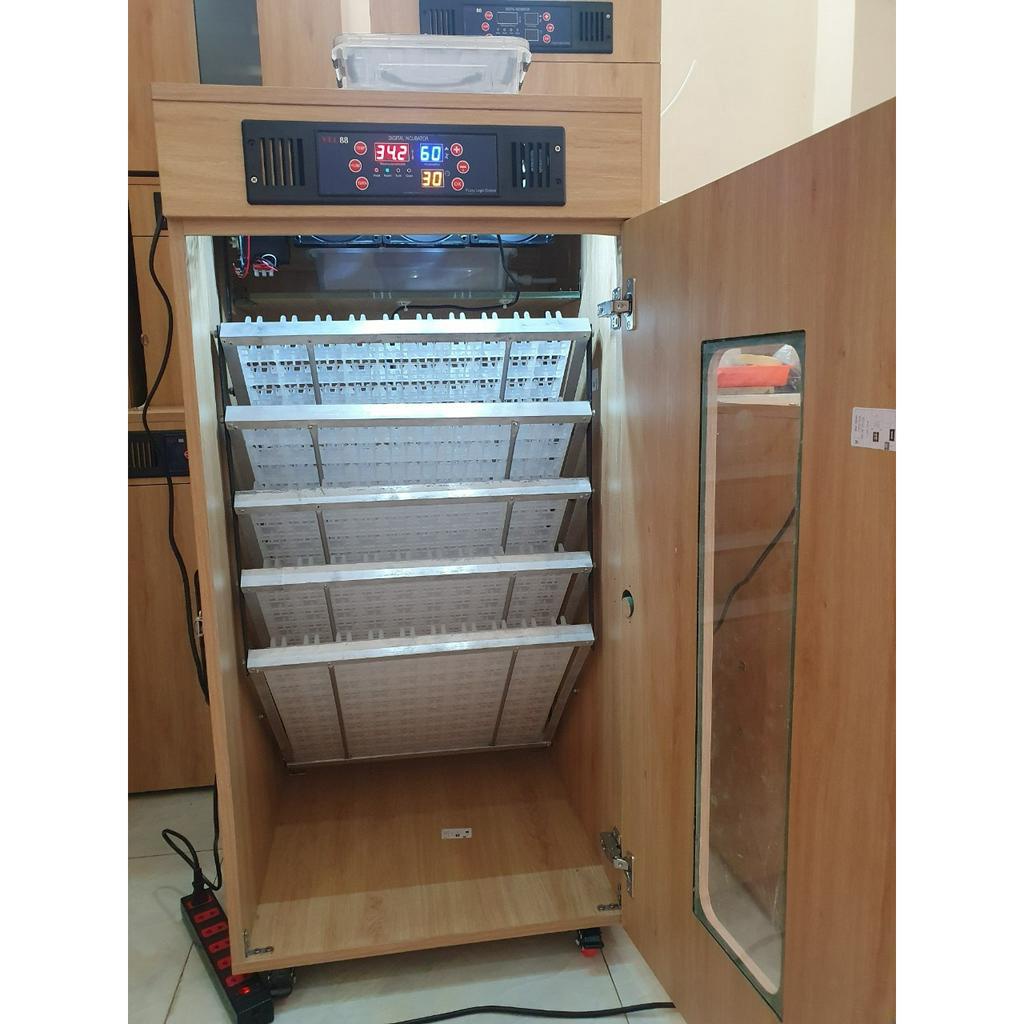 Máy ấp trứng 500 trứng