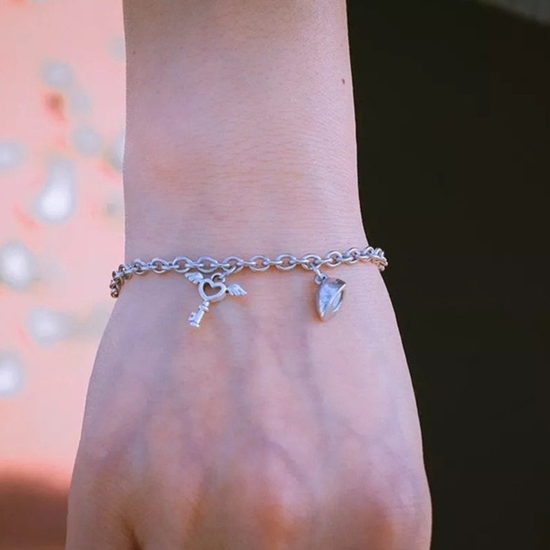 Vòng Tay Thép Titan Phối Khóa Nam Châm Hình Trái Tim Cho Cặp Đôi