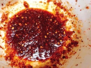 GÓI 22gr BỘT ỚT TRỘN TRUNG QUỐC