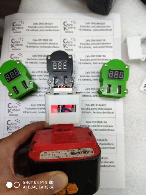 Đế chuyển nguồn sạc điện thoại cho bộ pin National 12v