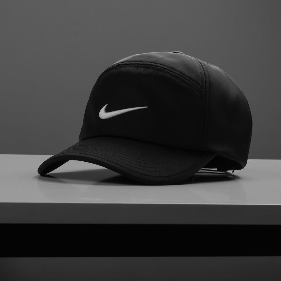Nón lưỡi trai NIKE SWOOSH 2022 chất liệu Dù 2 lớp chính hãng • Khoá dán xịn , logo thêu, 2 màu đen, trắng