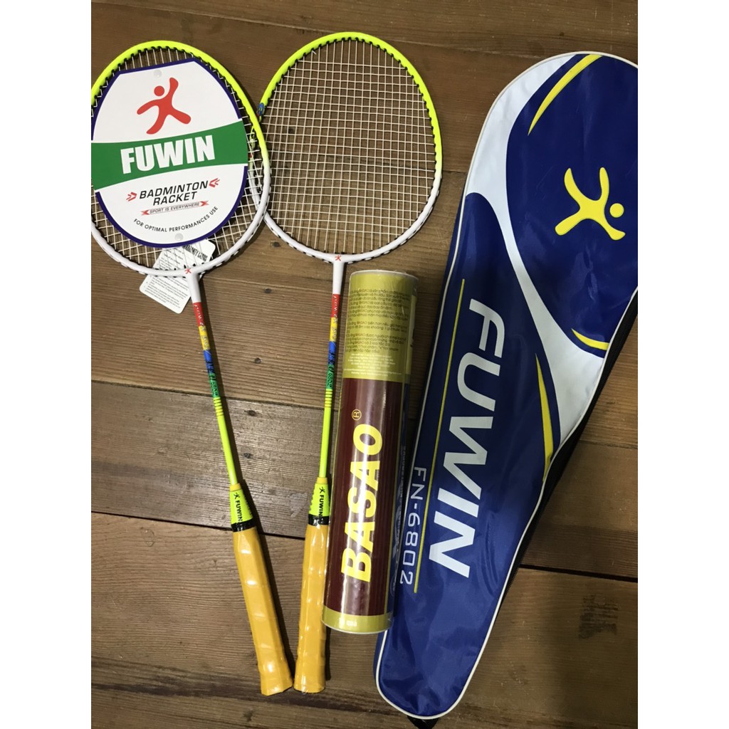 Combo Bộ 2 cây vợt cầu lông Fuwin 6082 và 9588 tặng ngay 1 hộp cầu lông 3 sao 10 quả