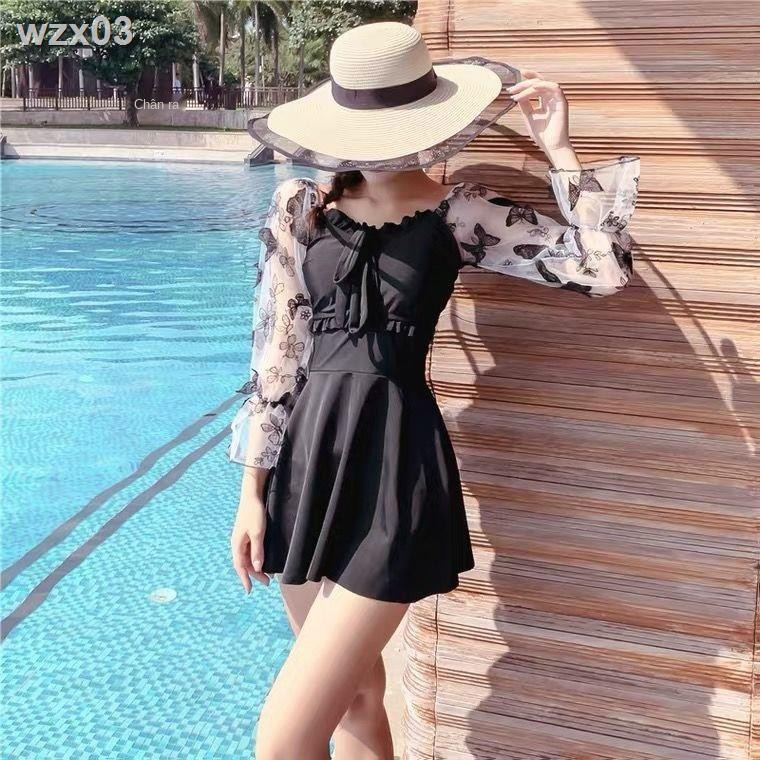 Áo tắm một mảnh nữ dễ thương bảo thủ Nhật Bản thời trang mới 2021 sinh viên suối nước nóng che bụng trông gầy | BigBuy360 - bigbuy360.vn