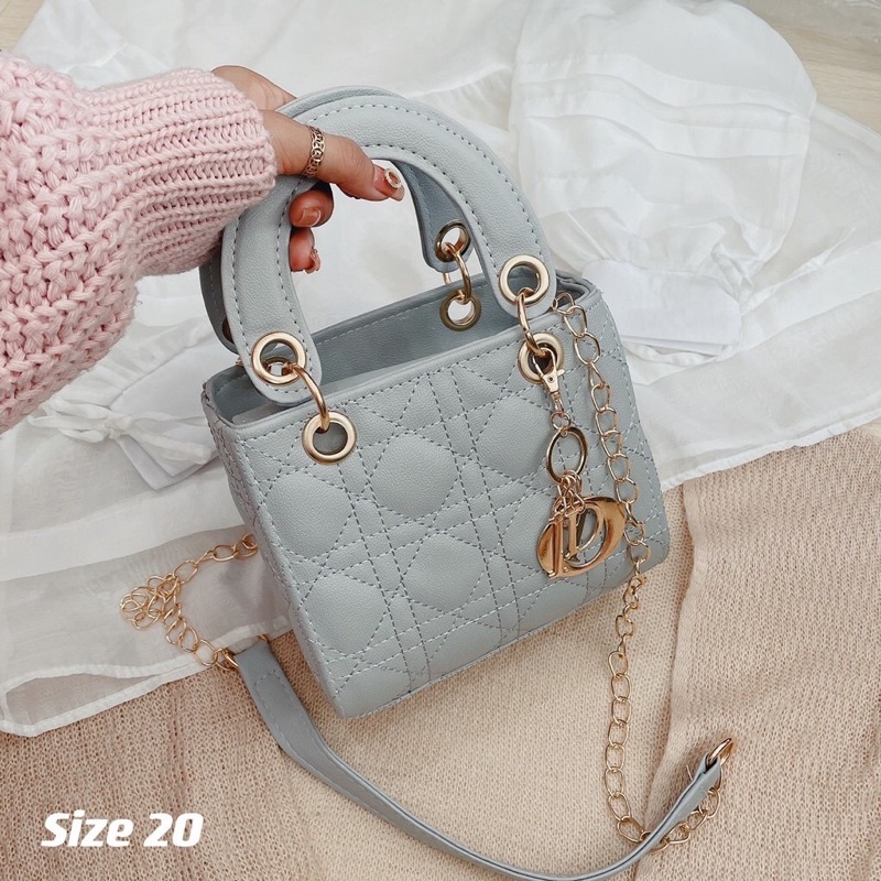 Túi dior vuông đủ màu kèm chùm