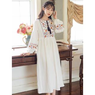 High Quality Ethnic Retro Dress Cotton Embroidery Dress White High Waist Loose Holiday Dress