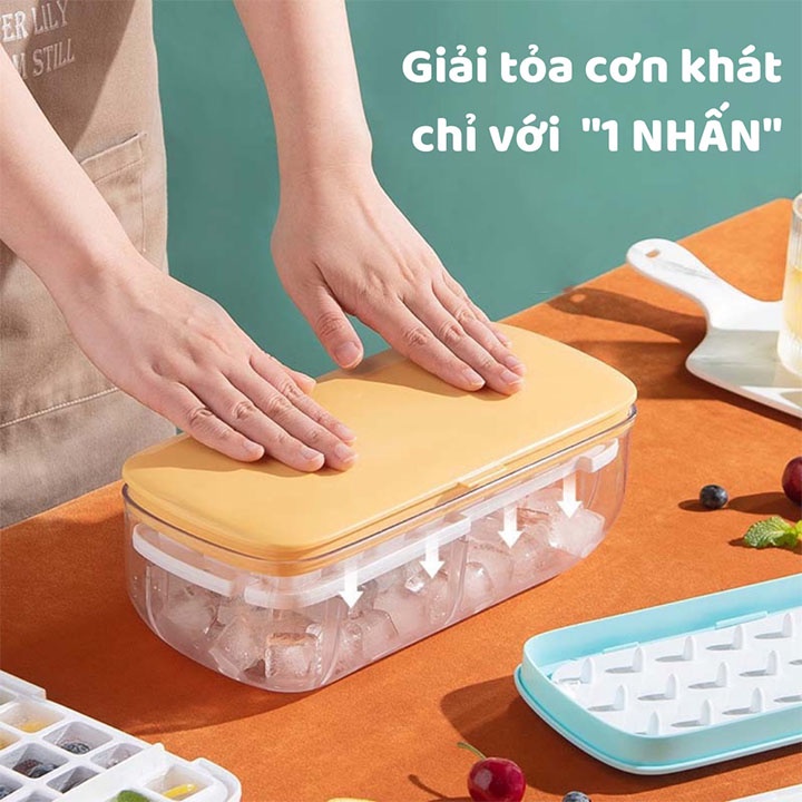 Hộp khay làm đá 2 tầng có nắp, ngăn mùi, vệ sinh dễ dàng.