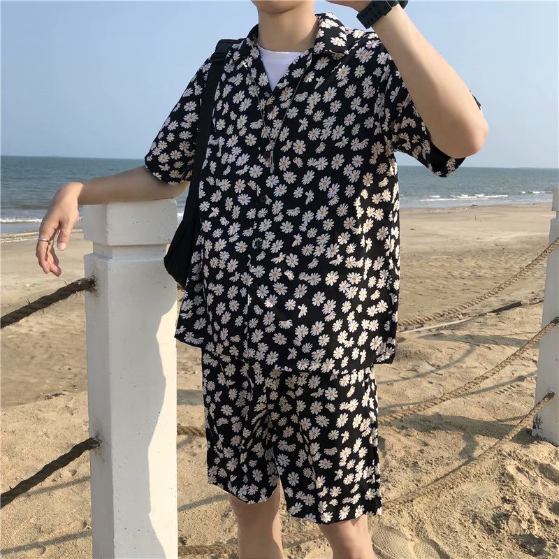 Men's Fashion Chrysanthemum Pattern Short Sleeve Shirt And Shorts Set