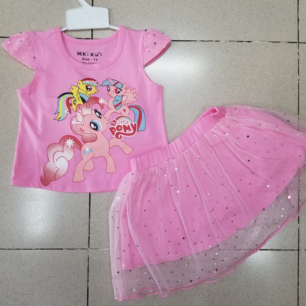 Bộ áo thun váy thun phối ren lưới in ngựa pony bé gái