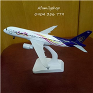 Mô hình máy bay tĩnh A320 Thai Smile 20cm có bánh xe