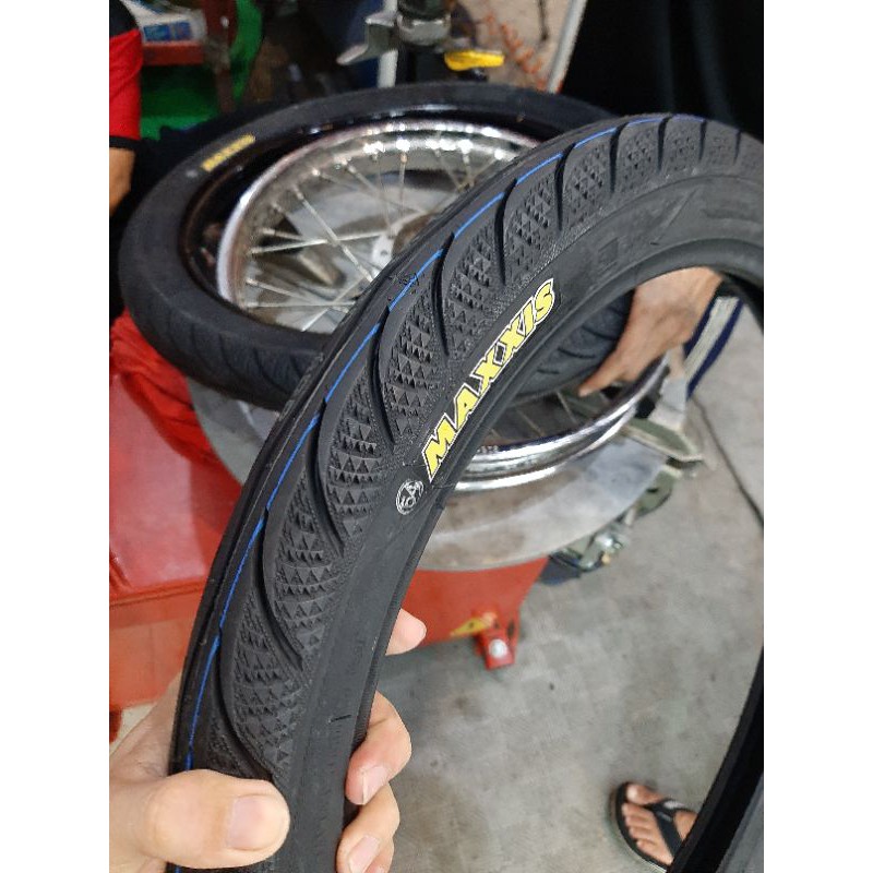 Vỏ Maxxis 3D kim cương Xài Ruột đi bánh căm