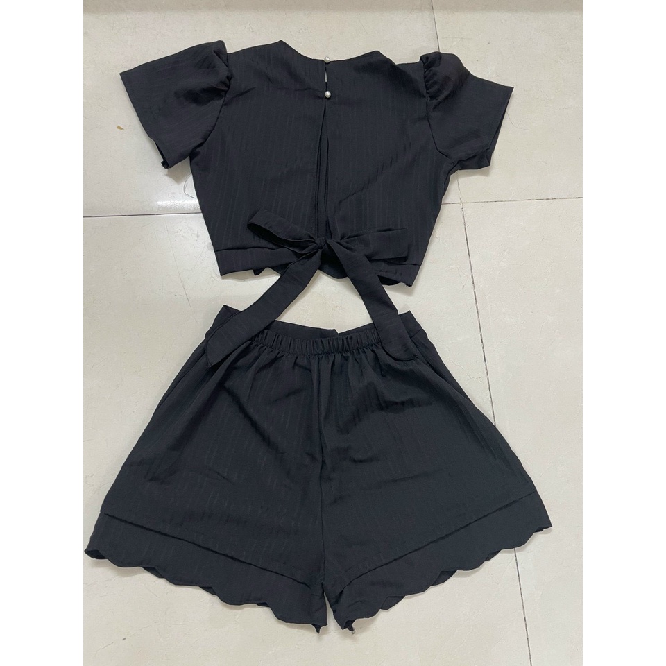 Sét bộ đùi nữ áo croptop cột nơ lưng kèm quần đùi bèo xinh xắn