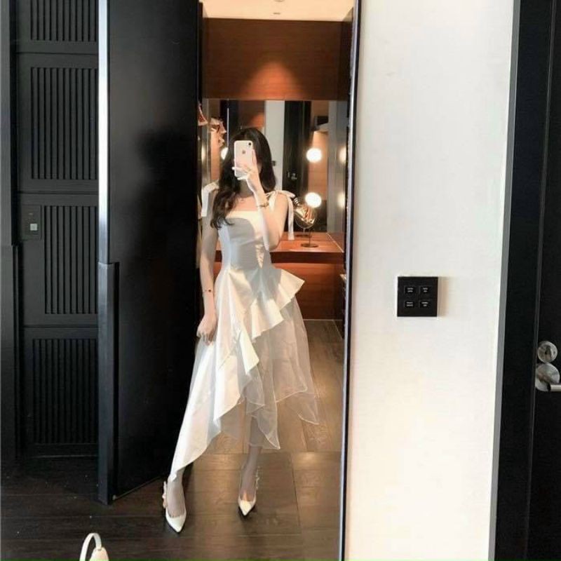 Đầm trắng tầng phối lưới