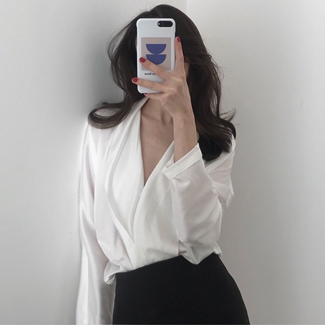 Áo sơ mi freesize dáng rộng công sở Ann cài cúc gập cổ Harriet
