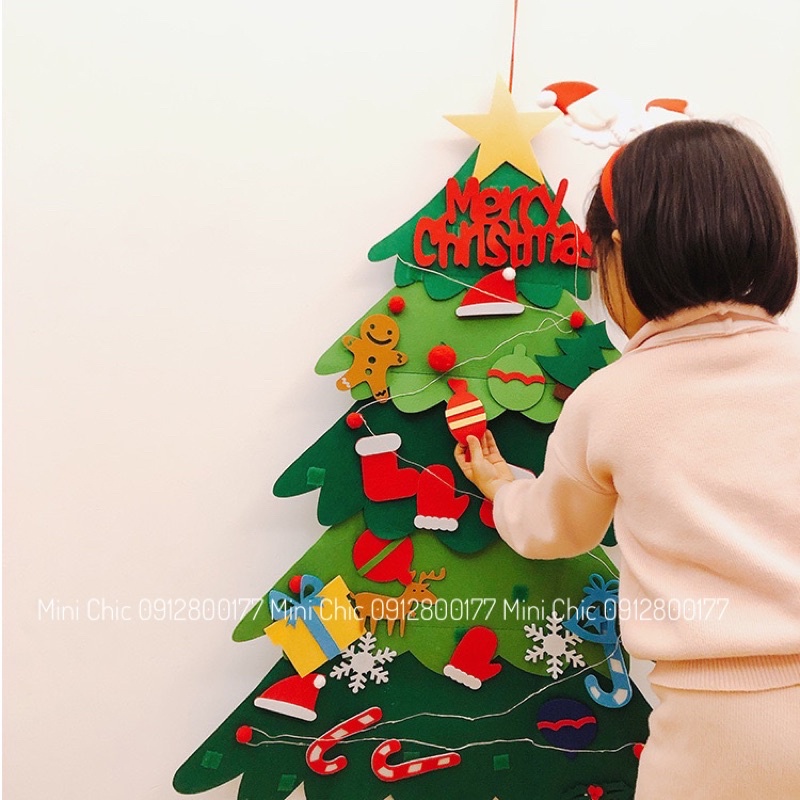 Cây thông vải dạ kèm đèn led