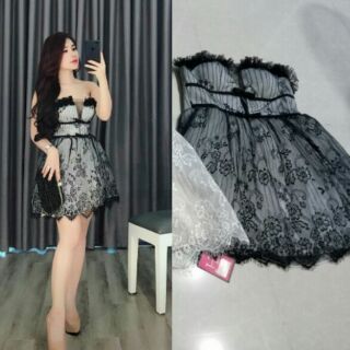 Đầm công chúa phối ren đen