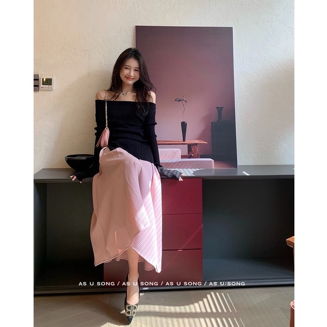 Áo sweater Lụa Lạnh Ba Màu Trễ Vai Xẻ Tà Nhẹ Nhàng