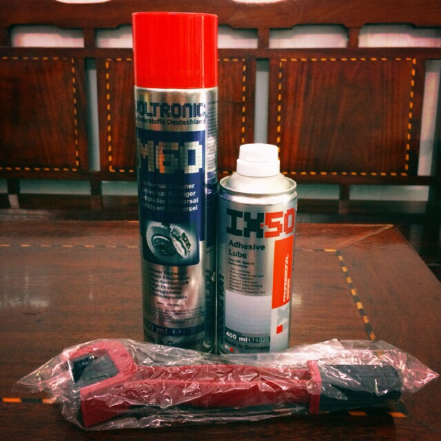 Combo Dưỡng Sên Voltronic IX50 Adhesive Lube + Voltronic M60 + Bàn Chải 3D