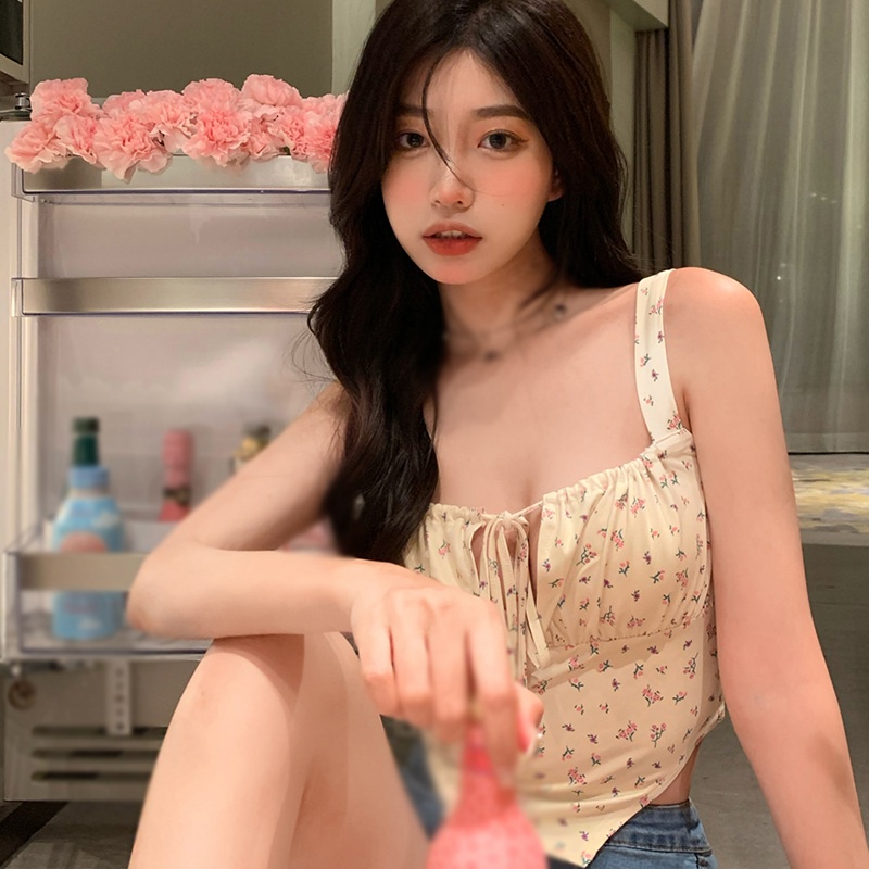 Áo yếm hai dây dáng ôm in họa tiết hoa kiểu Pháp ngọt ngào thời trang cho nữ