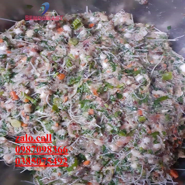 Máy xay thịt làm nem làm chả cuốn làm bằng inox sáng bóng