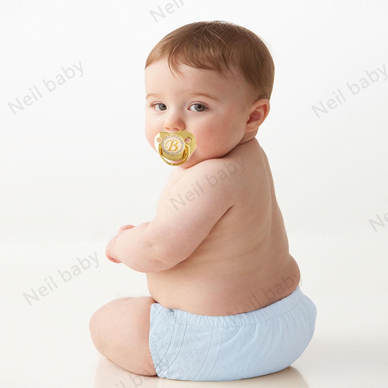 Vòng cổ Móc Kẹp Ti Giả Màu Vàng Hồng Sang Trọng Tự Nhiên Dành Cho Bé Mọc Răng Núm Ty giả cho bé núm ti giả bibs