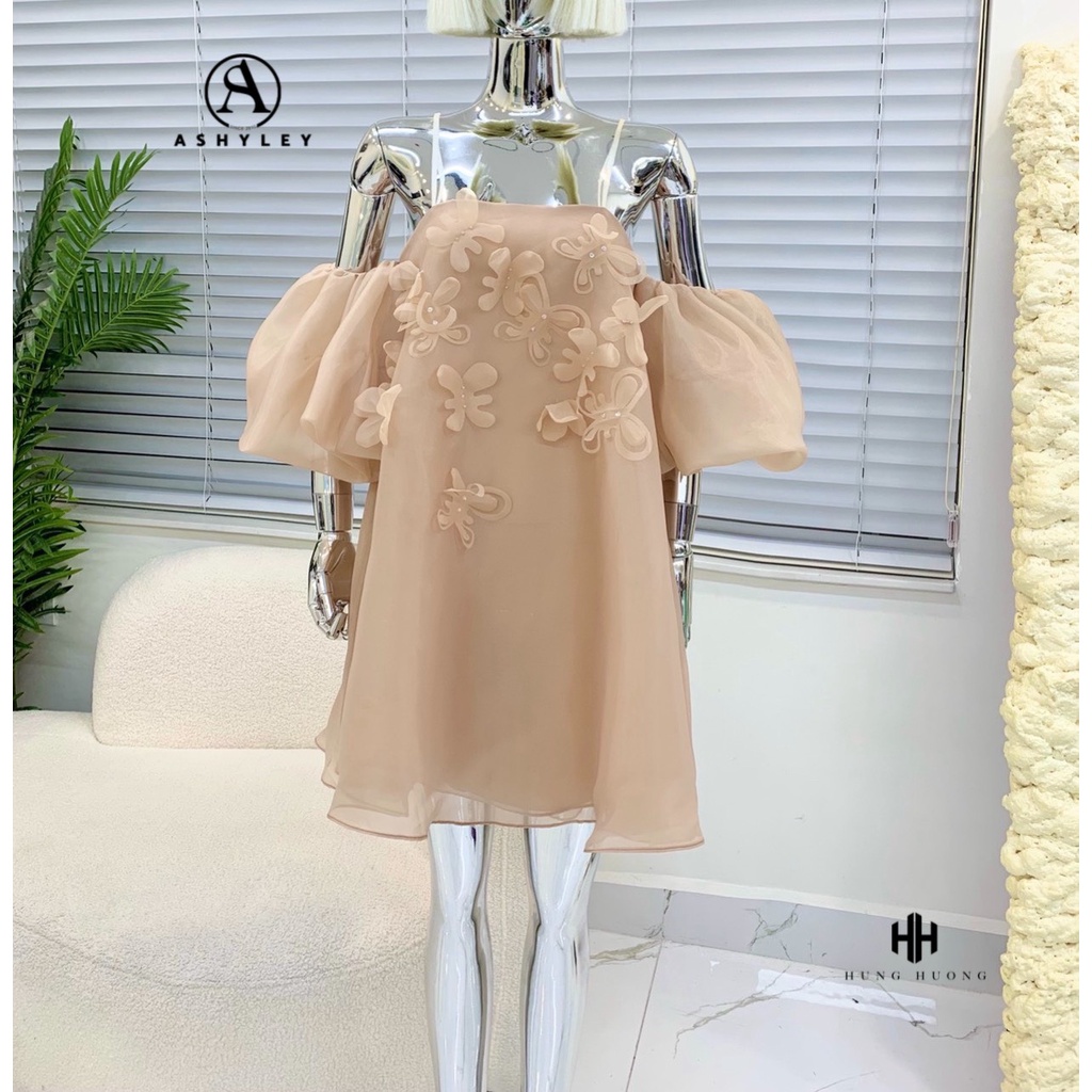 VÁY TƠ ORGANZA BỆT VAI TAY BỒNG ĐÍNH HOA NGỰC