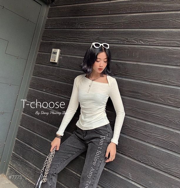 [Giá siêu rẻ] Quần baggy jeans xám đen, chữ in dọc ống quần