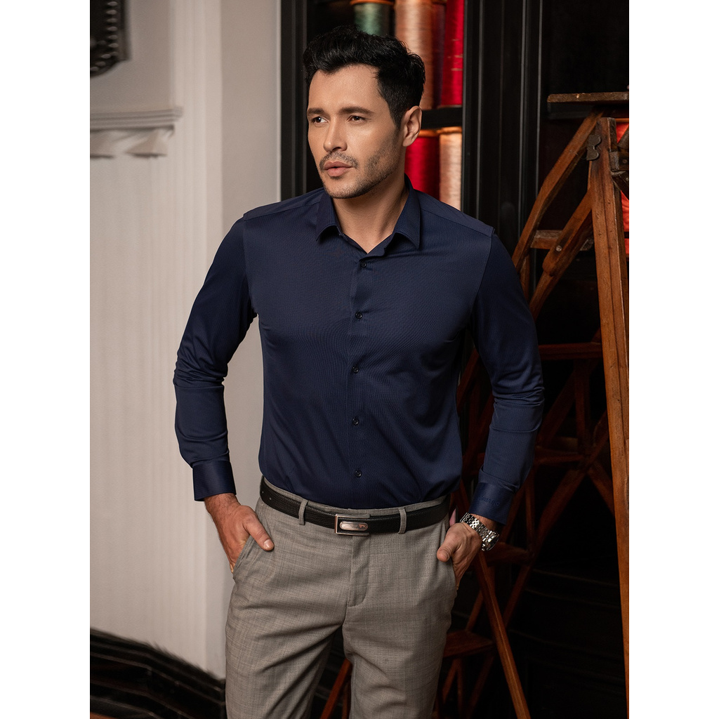 Áo Sơ Mi Nam Dài Tay ARISTINO ALS12009 Somi Công Sở Cao Cấp Màu Xanh Navy Kẻ Sọc Chìm Vải Sợi Knit Dáng Ôm Không Túi | BigBuy360 - bigbuy360.vn